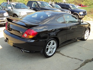 2003 Hyundai Tiburon GT   - Photo 6 - Cincinnati, OH 45255