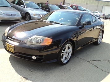 2003 Hyundai Tiburon GT   - Photo 3 - Cincinnati, OH 45255