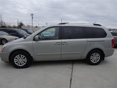 2014 Kia Sedona LX 3.5L V6 FWD - Photo 4 - Cincinnati, OH 45255