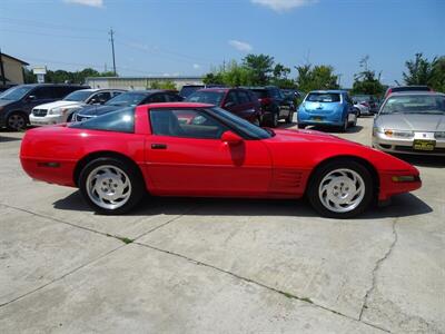 1994 Chevrolet Corvette   - Photo 2 - Cincinnati, OH 45255