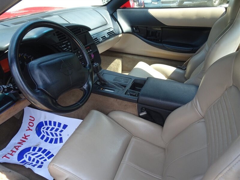 1994 Chevrolet Corvette - Photo 12 - Cincinnati, OH 45255