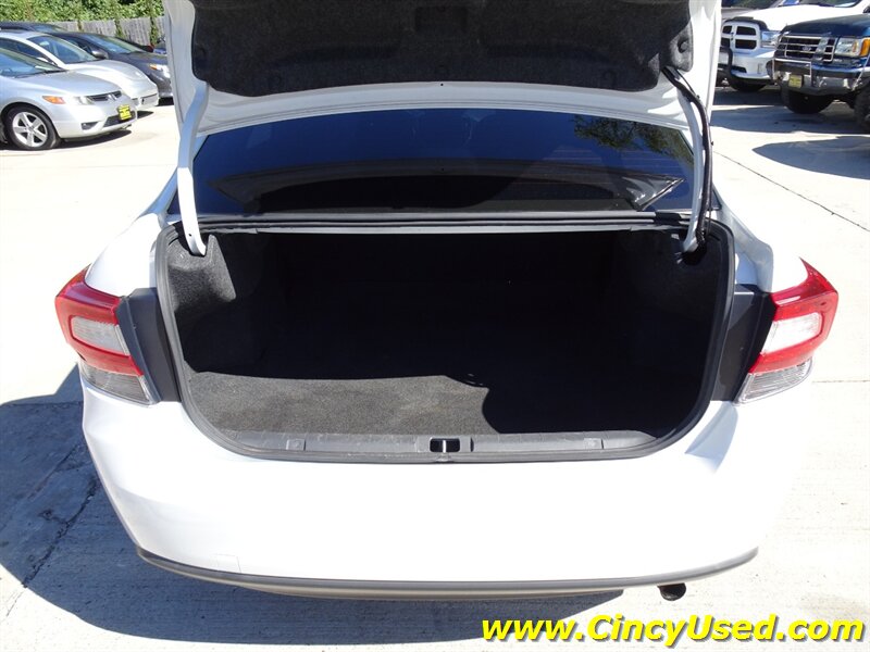 2019 Subaru Impreza Sport - Photo 27 - Cincinnati, OH 45255