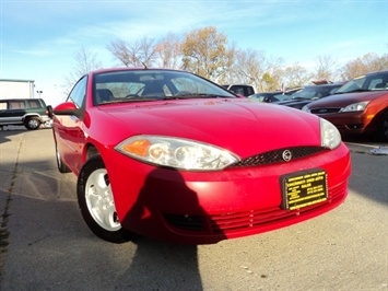 2001 Mercury Cougar   - Photo 11 - Cincinnati, OH 45255