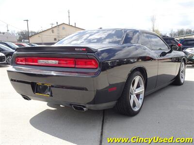 2009 Dodge Challenger SRT8 - Photo 7 - Cincinnati, OH 45255