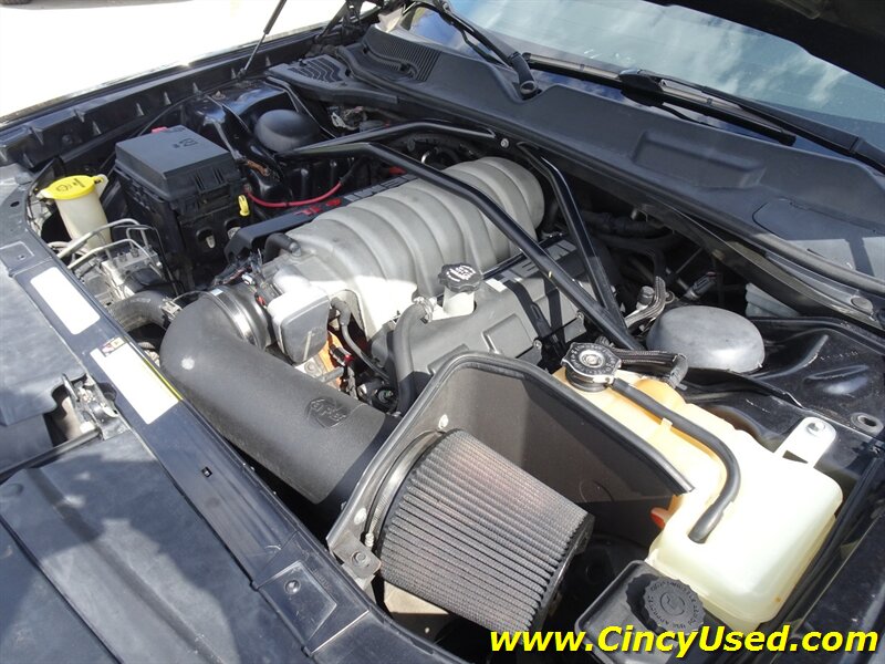 2009 Dodge Challenger SRT8 - Photo 31 - Cincinnati, OH 45255