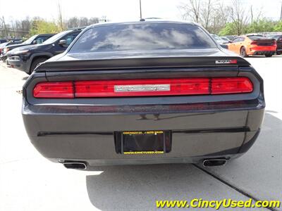 2009 Dodge Challenger SRT8 - Photo 8 - Cincinnati, OH 45255