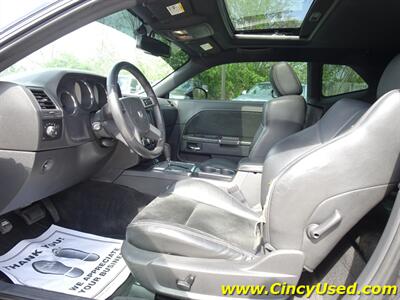 2009 Dodge Challenger SRT8 - Photo 11 - Cincinnati, OH 45255
