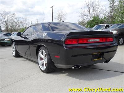 2009 Dodge Challenger SRT8 - Photo 9 - Cincinnati, OH 45255