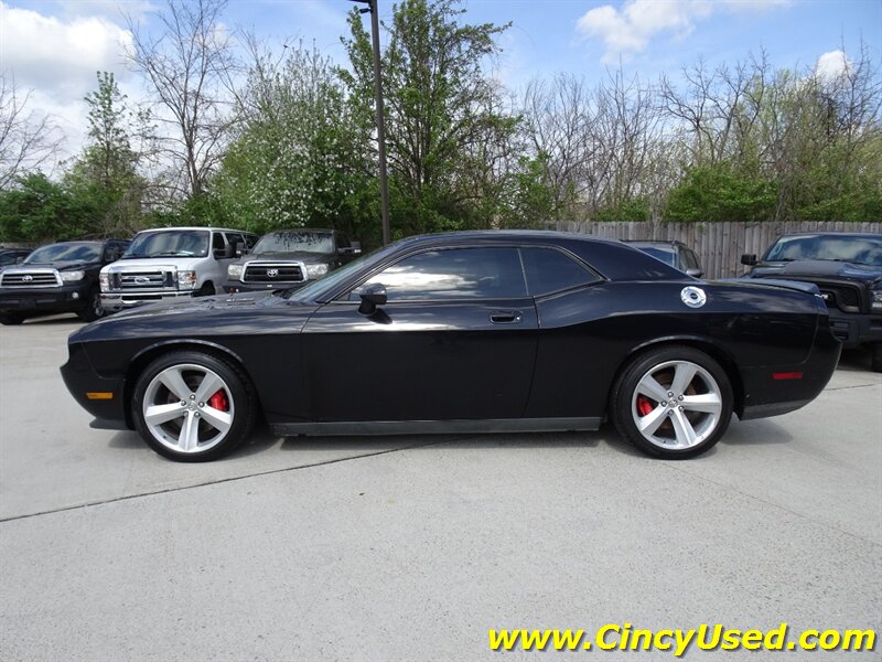 2009 Dodge Challenger SRT8 - Photo 6 - Cincinnati, OH 45255