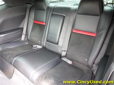 2009 Dodge Challenger SRT8 - Photo 14 - Cincinnati, OH 45255