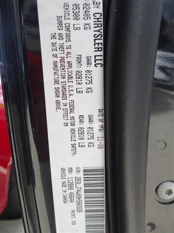 2009 Dodge Challenger SRT8 - Photo 24 - Cincinnati, OH 45255