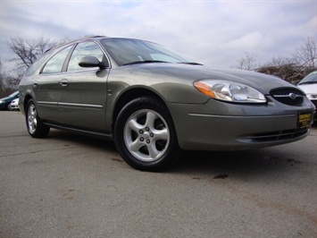 2001 Ford Taurus SE   - Photo 10 - Cincinnati, OH 45255