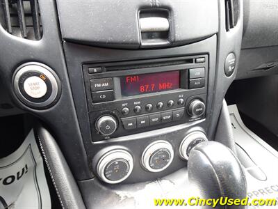 2015 Nissan 370Z Touring   - Photo 16 - Cincinnati, OH 45255