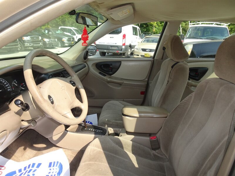 2005 Chevrolet Malibu Classic   - Photo 13 - Cincinnati, OH 45255