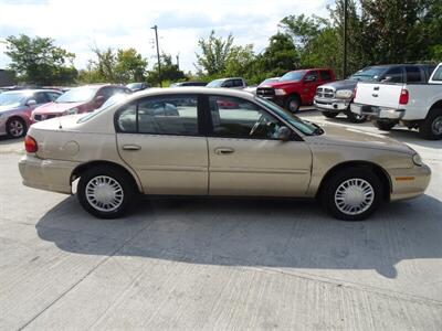 2005 Chevrolet Malibu Classic   - Photo 3 - Cincinnati, OH 45255