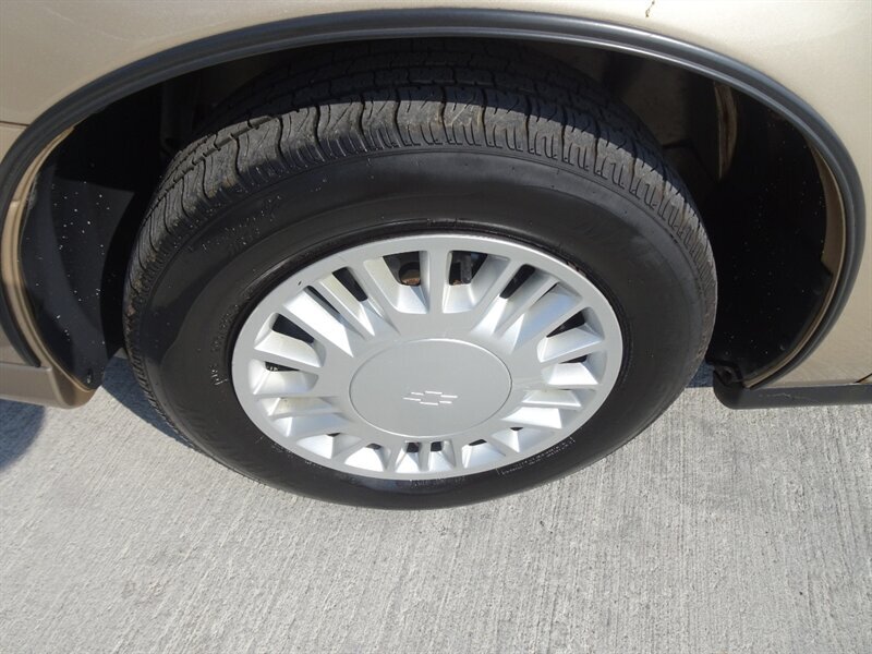 2005 Chevrolet Malibu Classic   - Photo 30 - Cincinnati, OH 45255