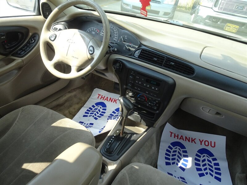 2005 Chevrolet Malibu Classic   - Photo 9 - Cincinnati, OH 45255