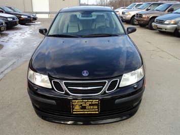 2004 Saab 9-3 Aero   - Photo 2 - Cincinnati, OH 45255