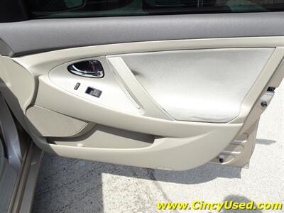 2009 Toyota Camry LE - Photo 25 - Cincinnati, OH 45255