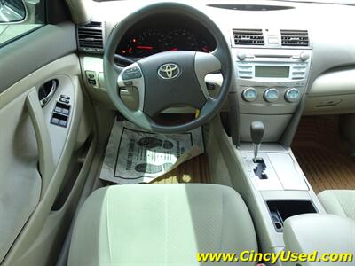 2009 Toyota Camry LE - Photo 9 - Cincinnati, OH 45255