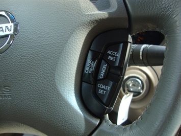 2002 Nissan Altima SL   - Photo 27 - Cincinnati, OH 45255