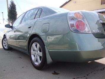 2002 Nissan Altima SL   - Photo 13 - Cincinnati, OH 45255