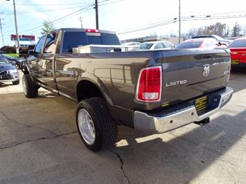 2014 RAM Ram Pickup 3500 Laramie Limited   - Photo 11 - Cincinnati, OH 45255