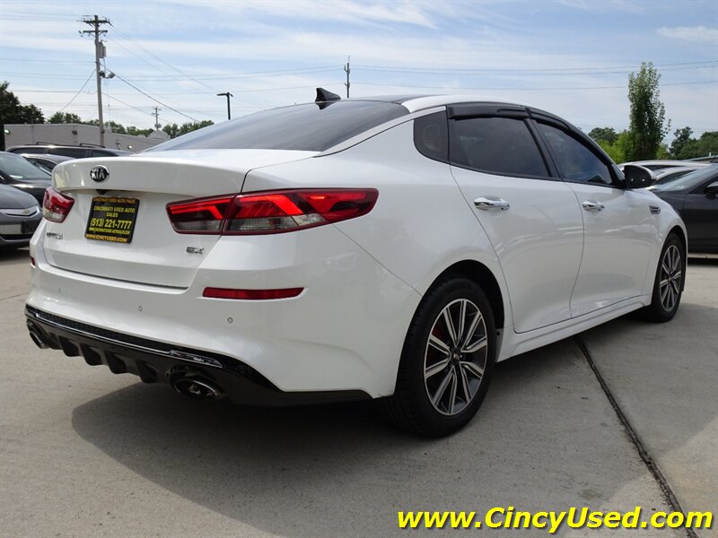 2019 Kia Optima EX   - Photo 8 - Cincinnati, OH 45255