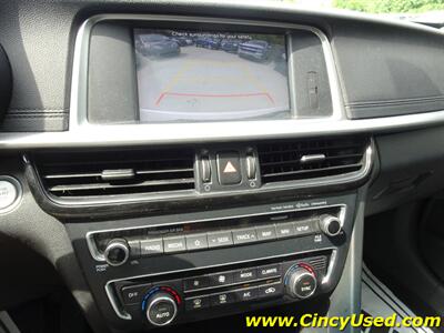 2019 Kia Optima EX   - Photo 21 - Cincinnati, OH 45255
