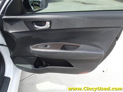 2019 Kia Optima EX   - Photo 29 - Cincinnati, OH 45255