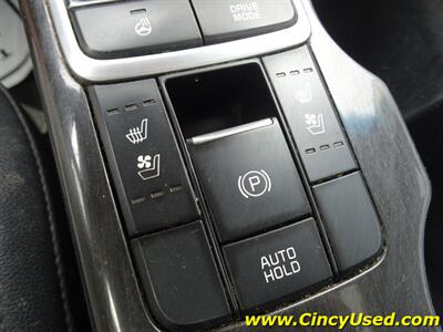 2019 Kia Optima EX   - Photo 19 - Cincinnati, OH 45255