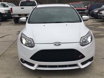 2014 Ford Focus ST   - Photo 2 - Cincinnati, OH 45255