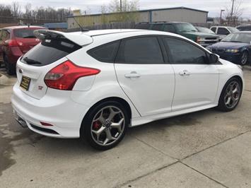 2014 Ford Focus ST   - Photo 6 - Cincinnati, OH 45255