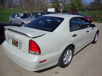 2002 Mitsubishi Diamante VR-X   - Photo 6 - Cincinnati, OH 45255