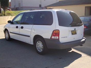 2000 Ford Windstar Vans LX   - Photo 4 - Cincinnati, OH 45255