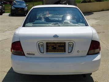 2002 Nissan Sentra   - Photo 5 - Cincinnati, OH 45255