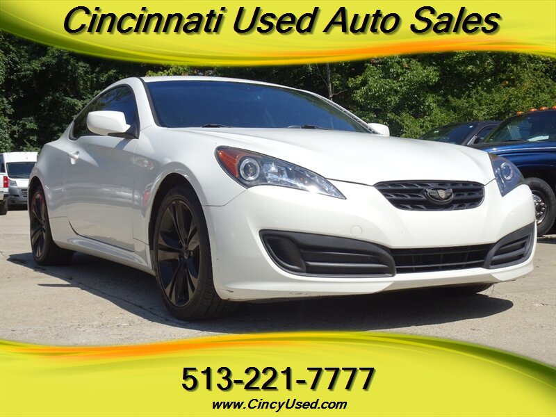 2011 Hyundai Genesis 2.0T Premium   - Photo 1 - Cincinnati, OH 45255