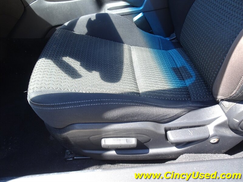 2011 Hyundai Genesis 2.0T Premium - Photo 30 - Cincinnati, OH 45255