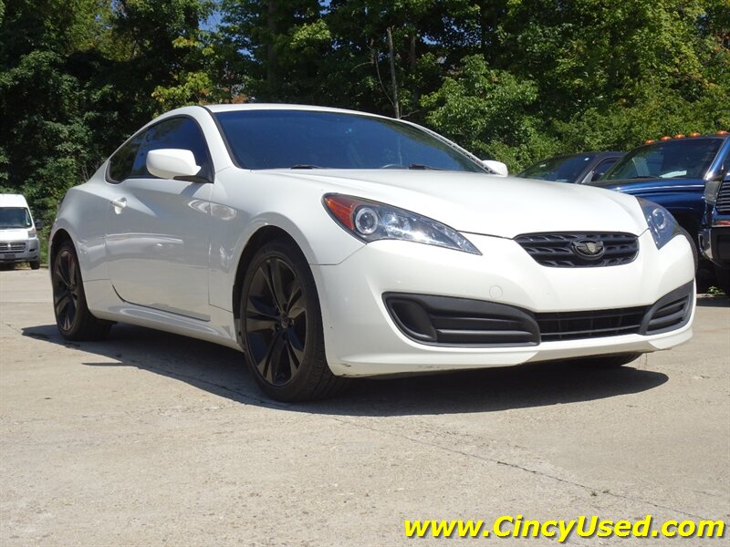 2011 Hyundai Genesis 2.0T Premium - Photo 4 - Cincinnati, OH 45255