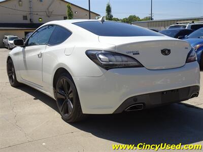 2011 Hyundai Genesis 2.0T Premium - Photo 8 - Cincinnati, OH 45255