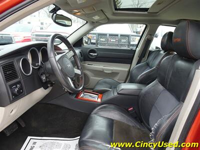 2006 Dodge Charger RT   - Photo 11 - Cincinnati, OH 45255