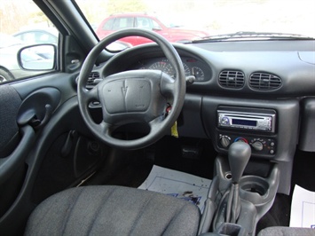 1999 Pontiac Sunfire SE   - Photo 7 - Cincinnati, OH 45255