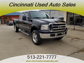 2006 Ford F-350 Super Duty Lariat   - Photo 1 - Cincinnati, OH 45255