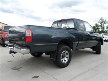 1995 Toyota T100 DX   - Photo 13 - Cincinnati, OH 45255