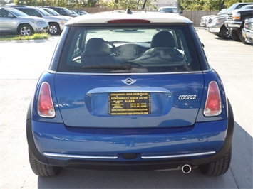 2005 MINI Cooper   - Photo 5 - Cincinnati, OH 45255