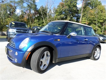 2005 MINI Cooper   - Photo 11 - Cincinnati, OH 45255