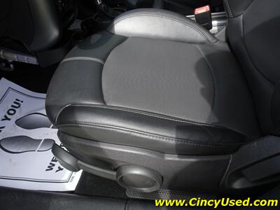 2016 MINI Countryman Cooper S ALL4 - Photo 25 - Cincinnati, OH 45255