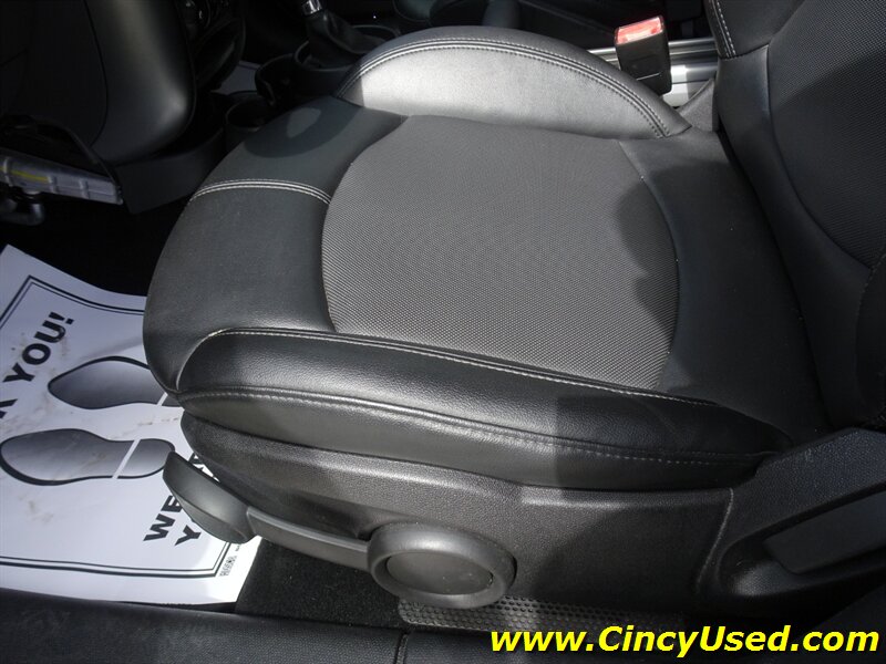 2016 MINI Countryman Cooper S ALL4 - Photo 25 - Cincinnati, OH 45255