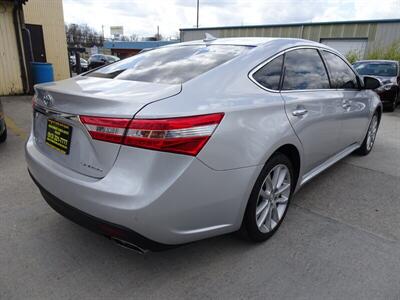 2013 Toyota Avalon Limited  V6 FWD - Photo 12 - Cincinnati, OH 45255