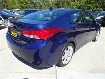 2012 Hyundai Elantra GLS  I4 FWD - Photo 11 - Cincinnati, OH 45255